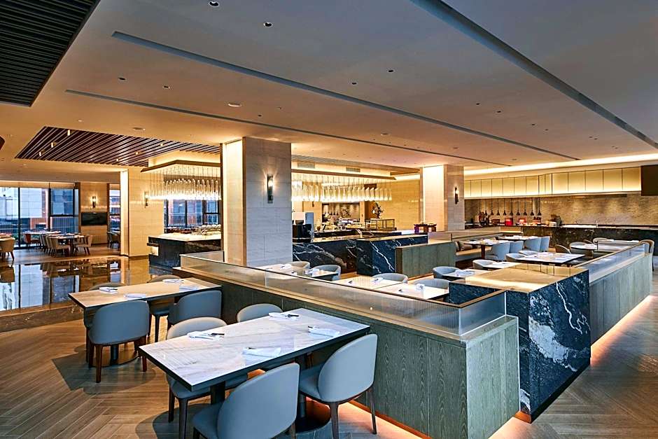 FOUR POINTS by SHERATON JIAXING