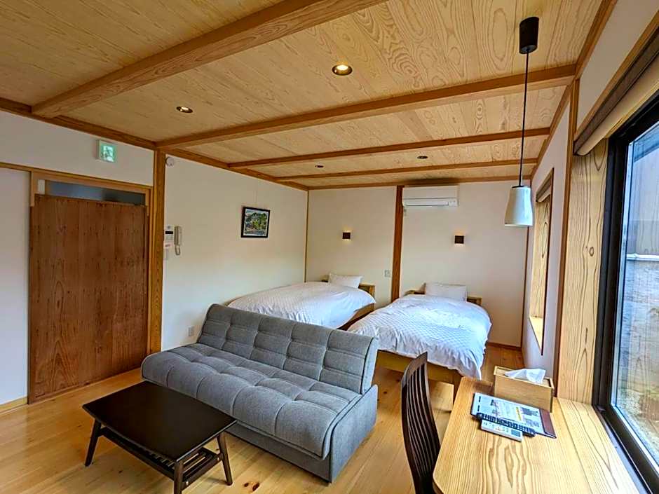 Inase Otsu Machiya Bed and Breakfast