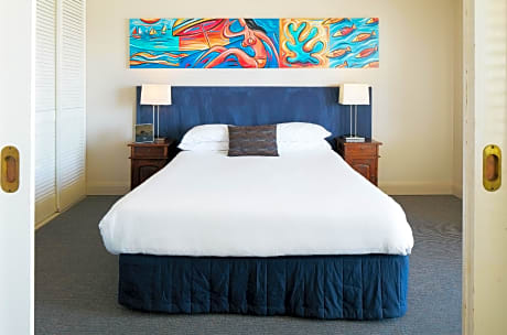 2 Bedroom Partial Ocean View