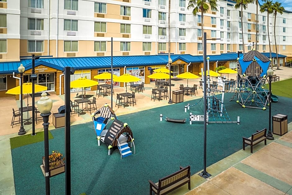Fairfield Inn & Suites by Marriott Orlando Lake Buena Vista in the Marriott Village