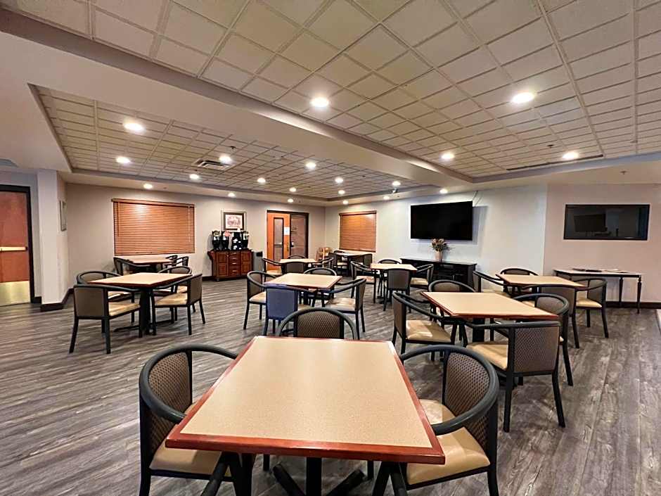 Wingate by Wyndham Coon Rapids