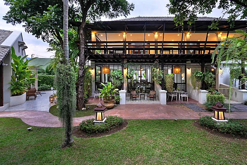 Ratchapruek Lanna Boutique