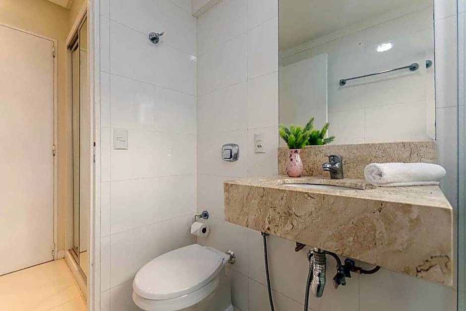 Apartamento pé na areia – 1 min da Praia Central