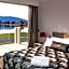 Marakura Deluxe Motel