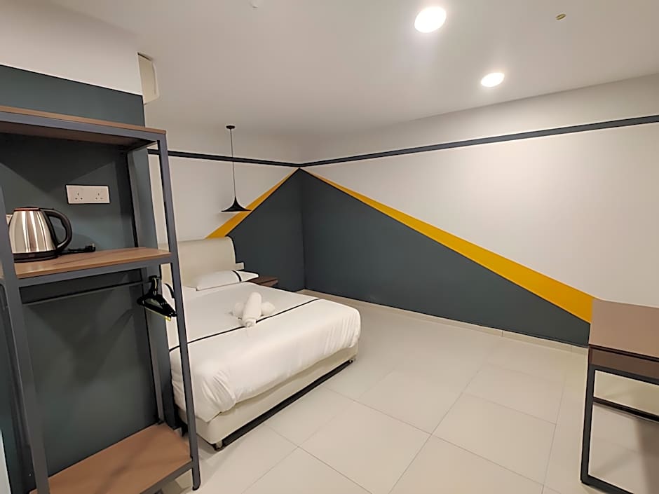 Smile Hotel Seri Kembangan