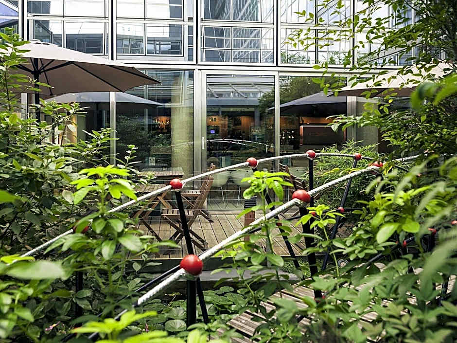 Mercure Paris La Défense Grande Arche Hotel