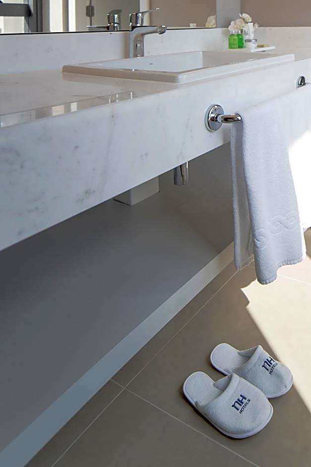 NH Curitiba The Five