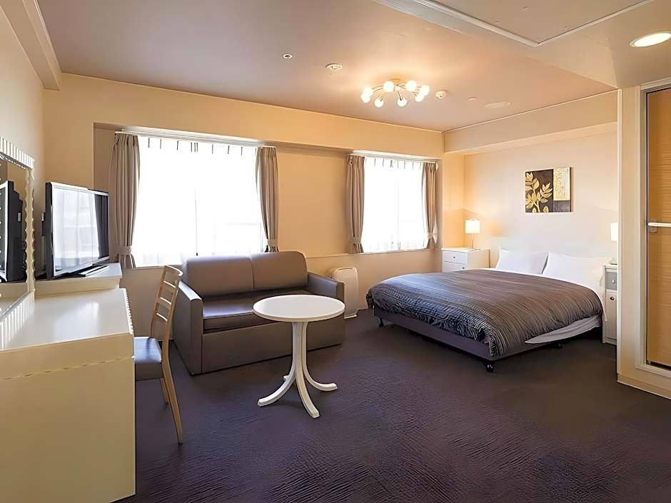 Himeji Castle Grandvrio Hotel