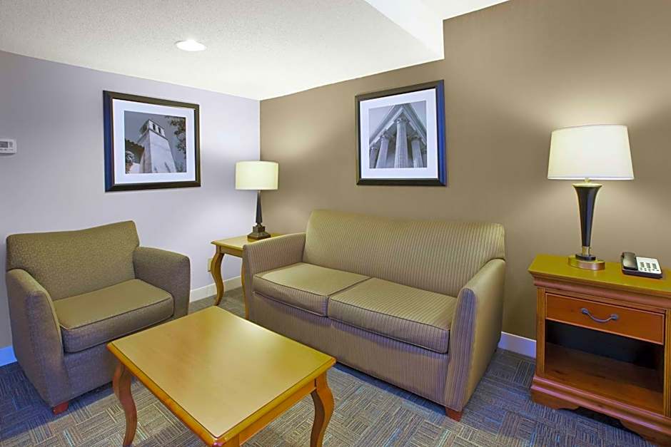 Hampton Inn By Hilton Richmond-West