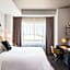 Renaissance by Marriott Atlanta Airport Gateway Hotel