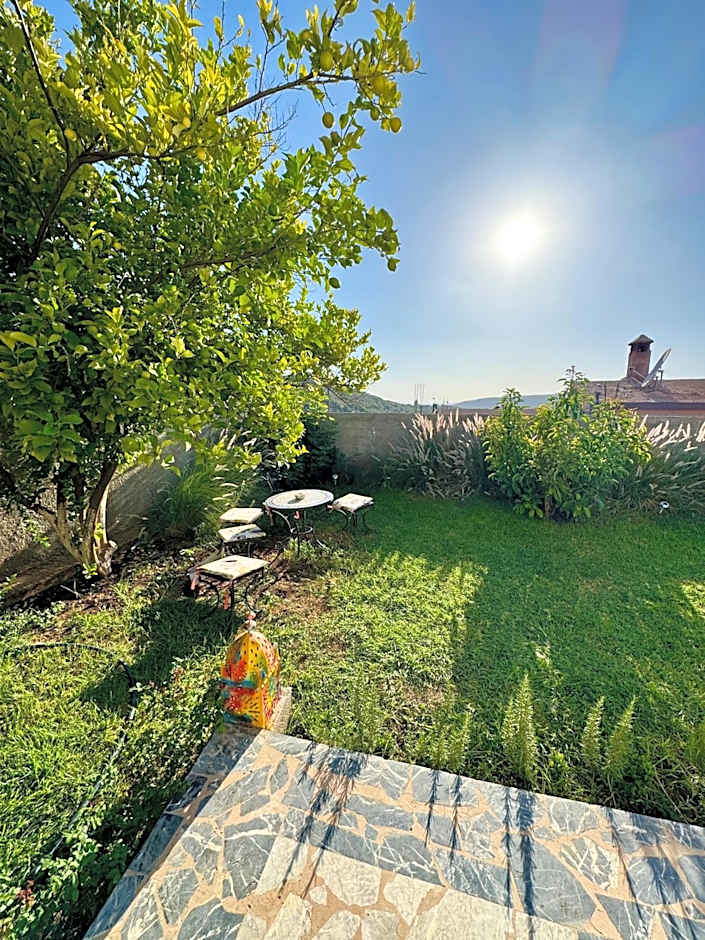 Villa Mouloud, Authentic Amazigh Family Villa, Fireplace & Garden