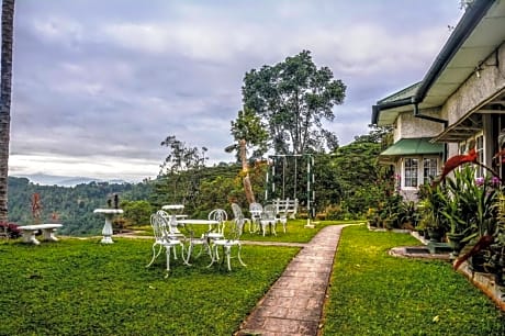 Hatale Tea Estate Bungalow