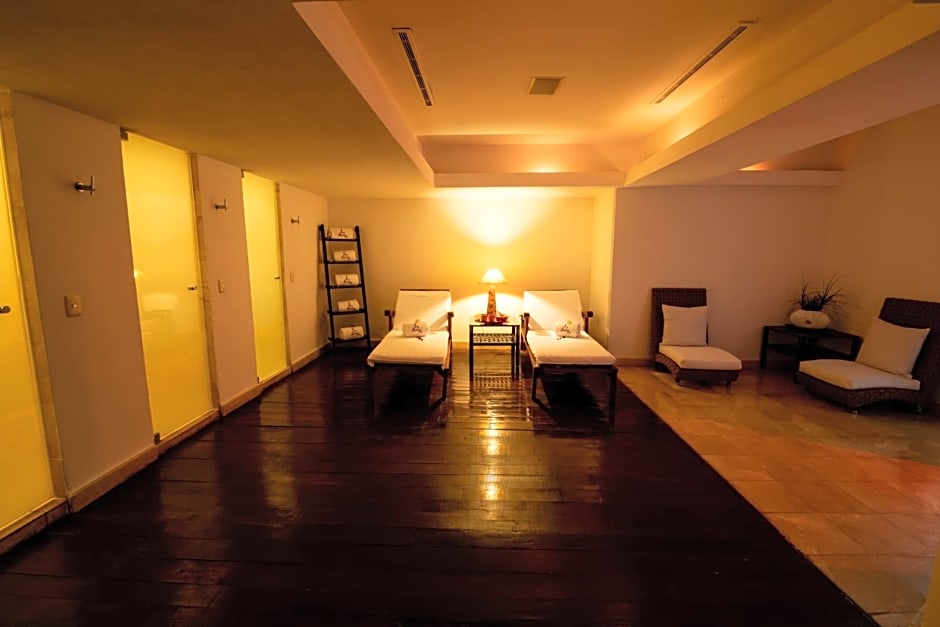 Emporio Acapulco