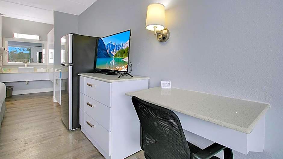 Home 1 Suites Extended Stay - Kissimmee