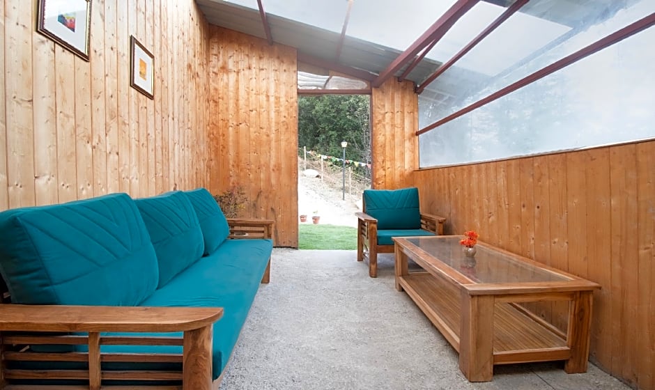 Treebo Trend Daak Bangla Retreat