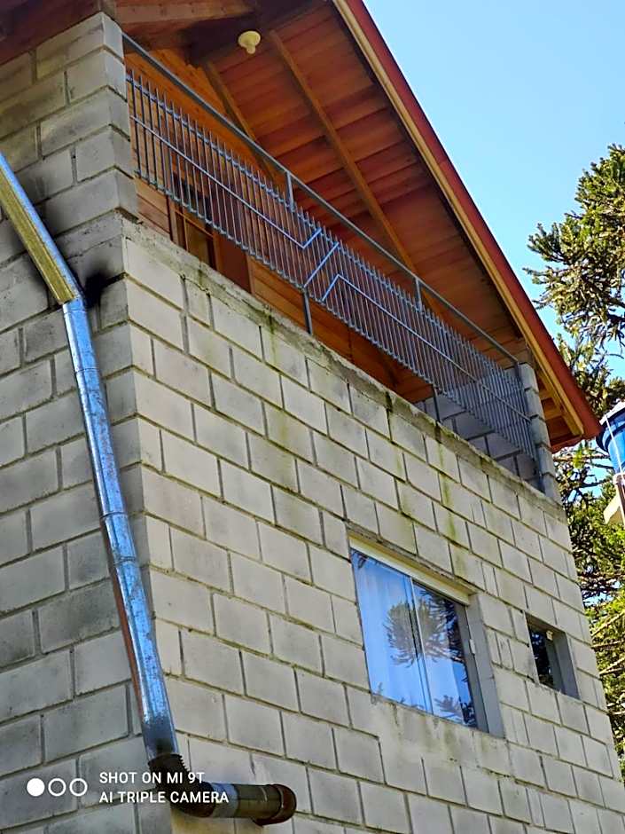 Chalé das Araucárias