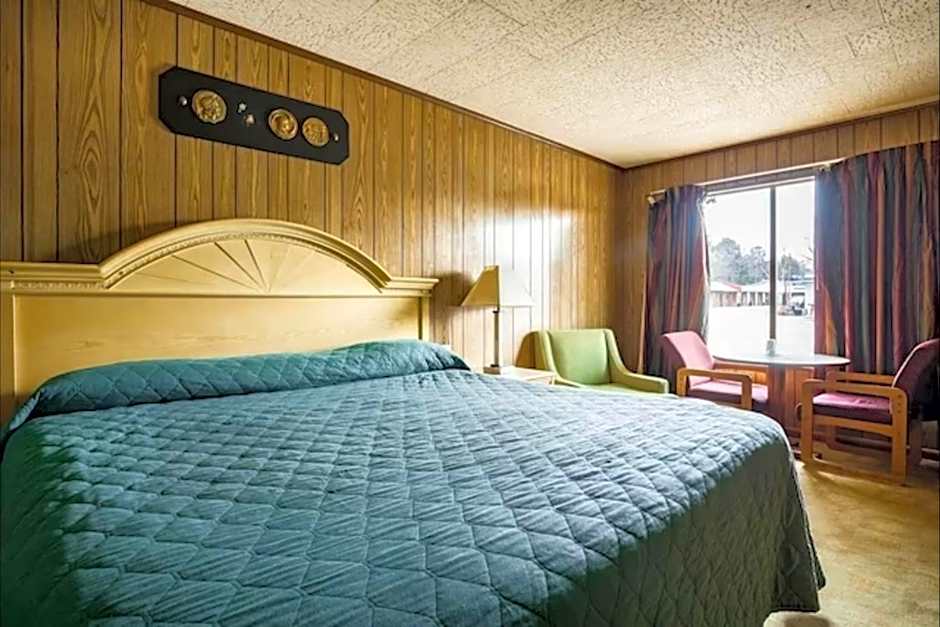 OYO Hotel Holly Springs MS