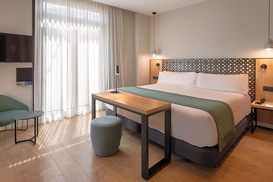 Catalonia Excelsior Hotel