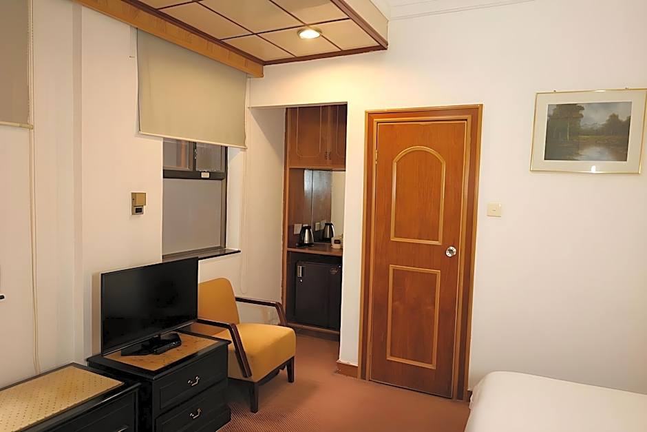 Aiqun Hotel -Canton Fair Free Shuttle Bus