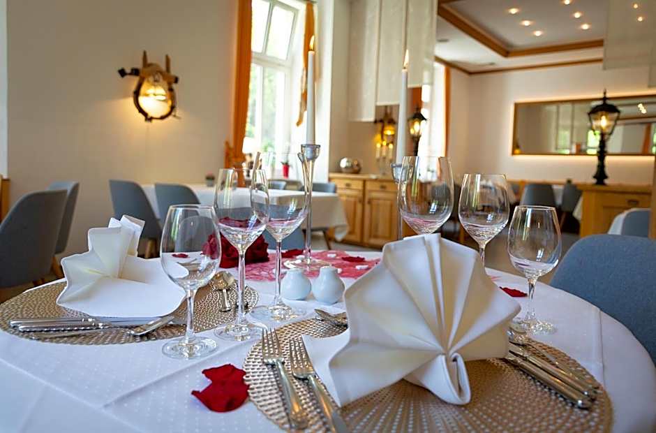 Hotel & Restaurant Waldschlosschen