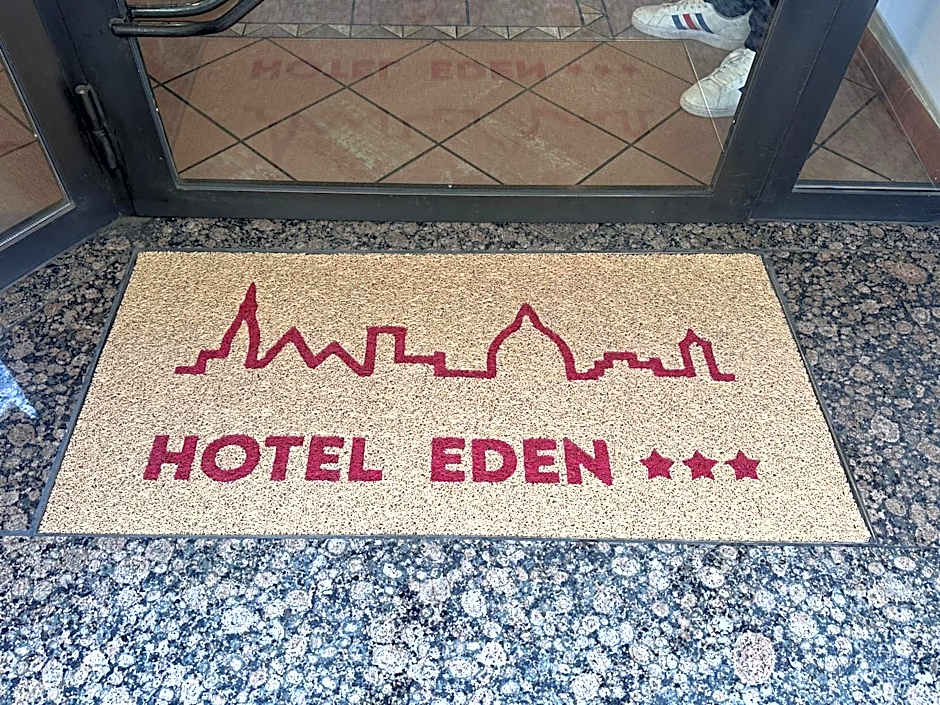 Hotel Eden