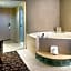 Holiday Inn Hotel & Suites Warren by IHG