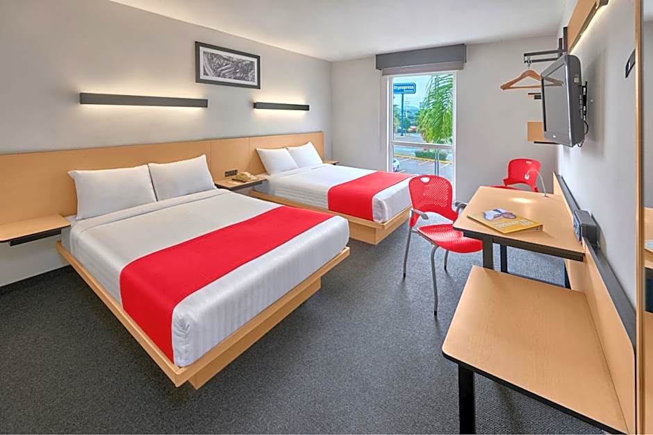 City Express Plus by Marriott Guadalajara Expo