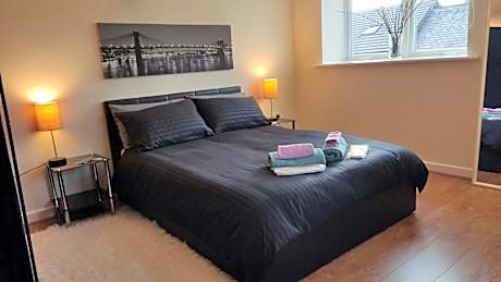 Modern Studio Flat in Wigan