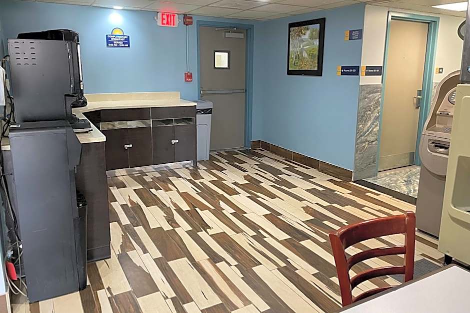 Days Inn by Wyndham Jersey City