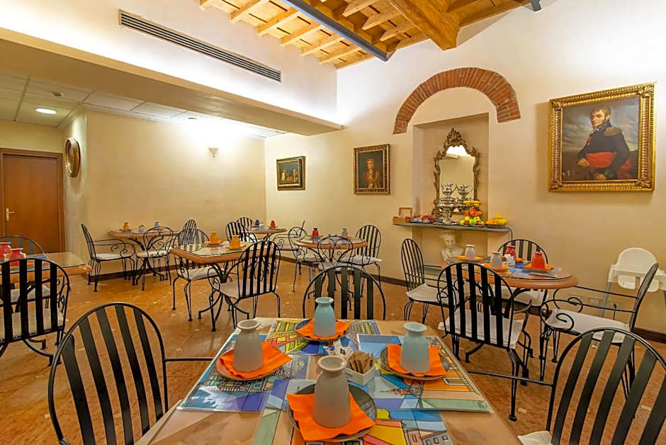 Porta Faenza Hotel