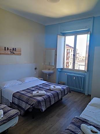 Quadruple Room with Shared Bathroom