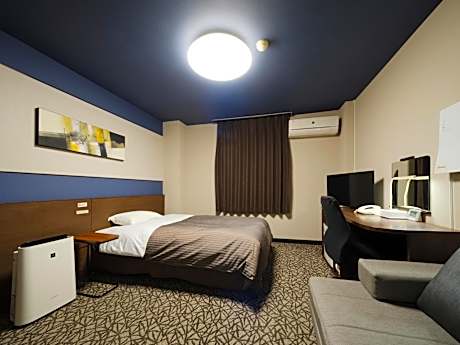 Double Room with Small Double Bed - Smoking