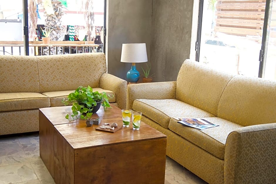 Desert Heart Hostel