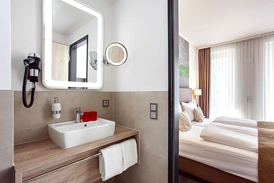 Stay! Hotel Boardinghouse