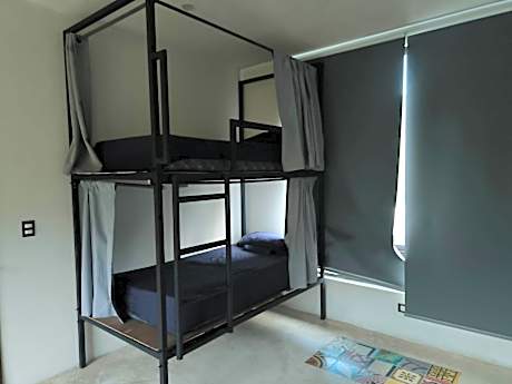 4 Bedded Room - Non-Smoking