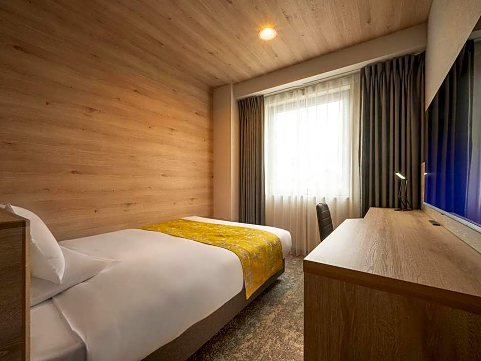 JR-East Hotel Mets Fukushima