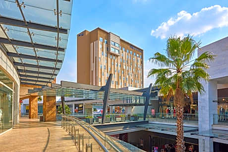 City Express Plus by Marriott Ciudad de México Mundo E