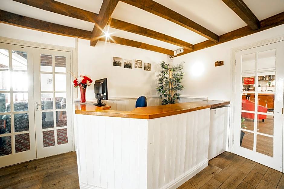 OYO White Horse Lodge Hotel, East Thirsk