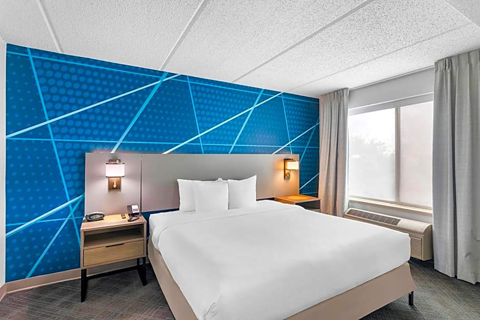 Comfort Suites Austin Airport