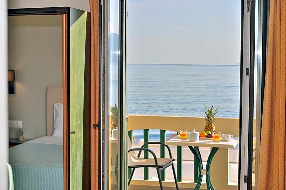 Maria Beach Hotel