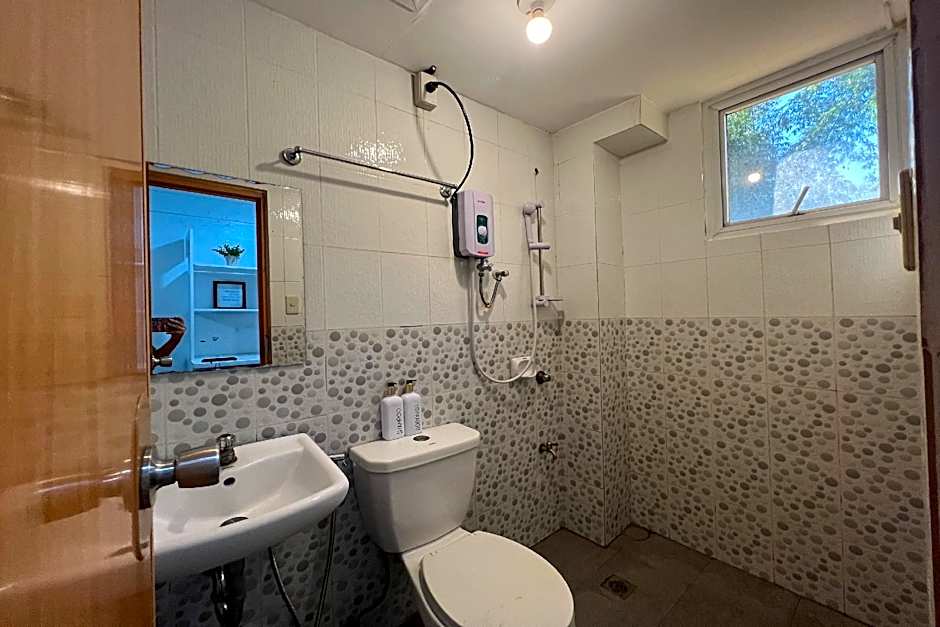 Happy Grey Hotel Vigan