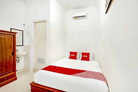 SUPER OYO 3702 Homestay Bougenville Syariah