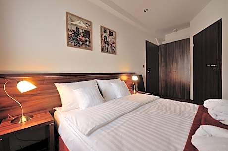 Standard Plus Double Room