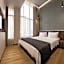 North Avenue Hotel