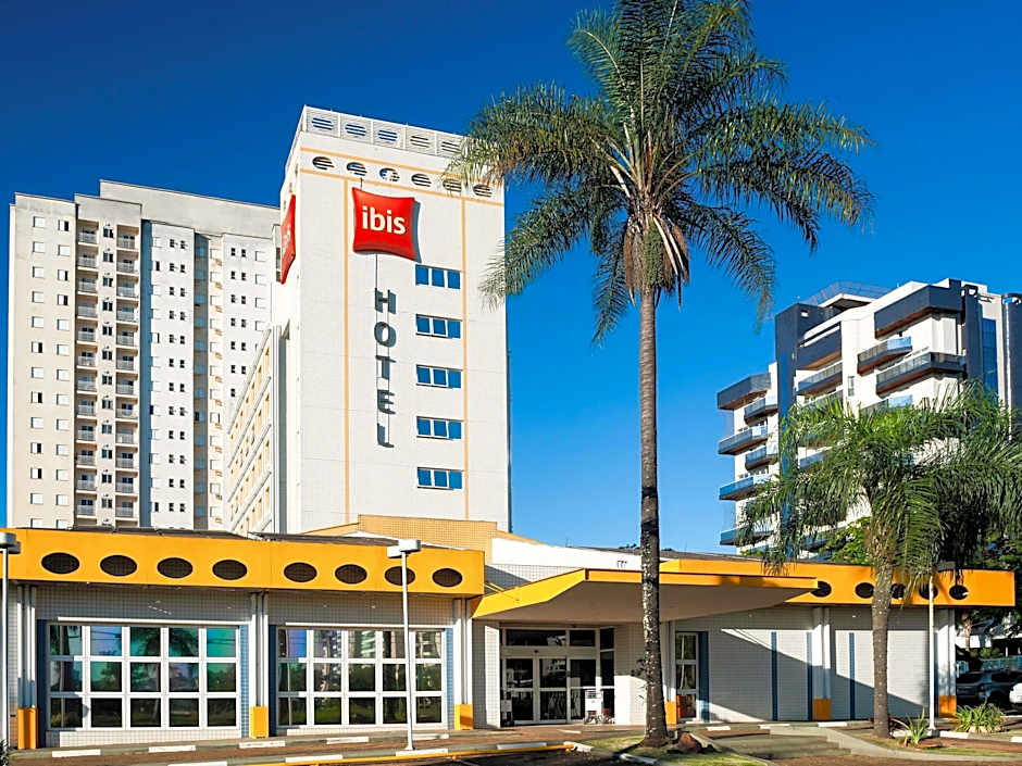ibis Sao Carlos