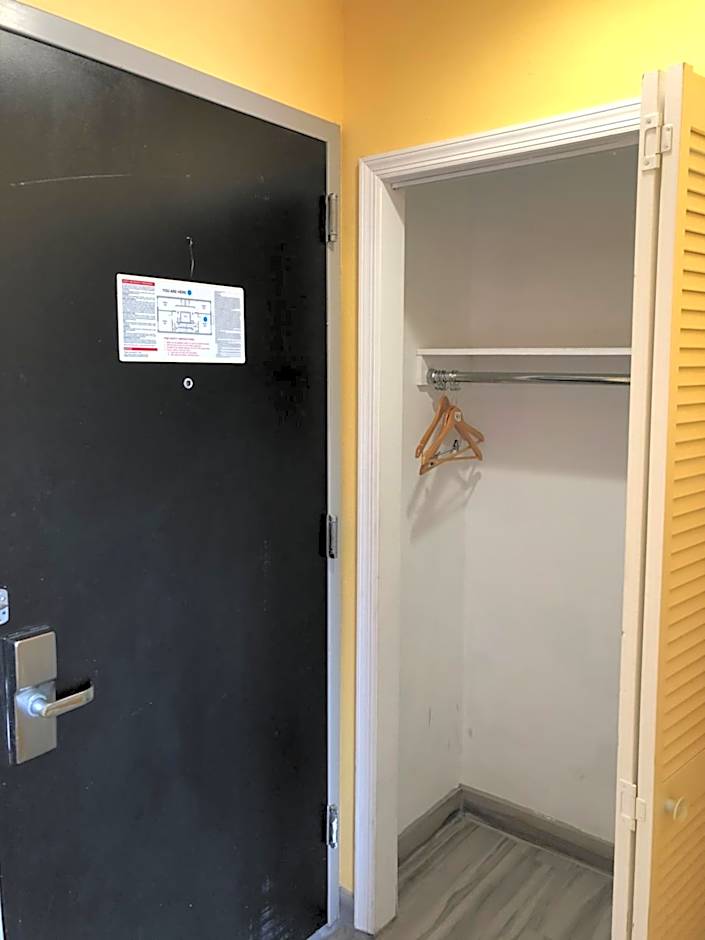 The Vue Express @ 39th Street