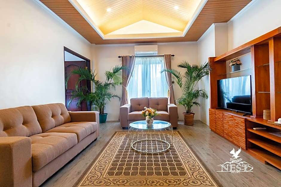 Photo 1 of 3 of Presidential Suite