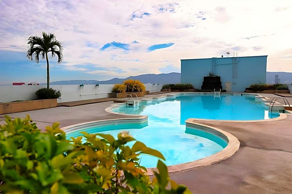 Lee Gardens Plaza Hotel