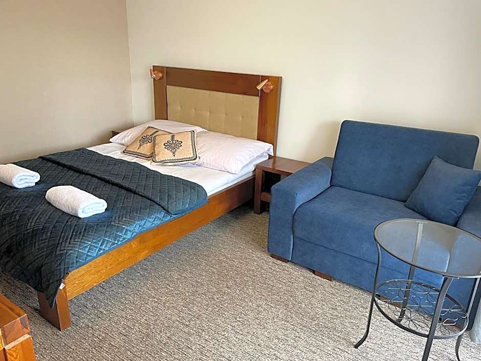 Willa Królewska - Wellness SPA - widokowe Pokoje i Apartamenty