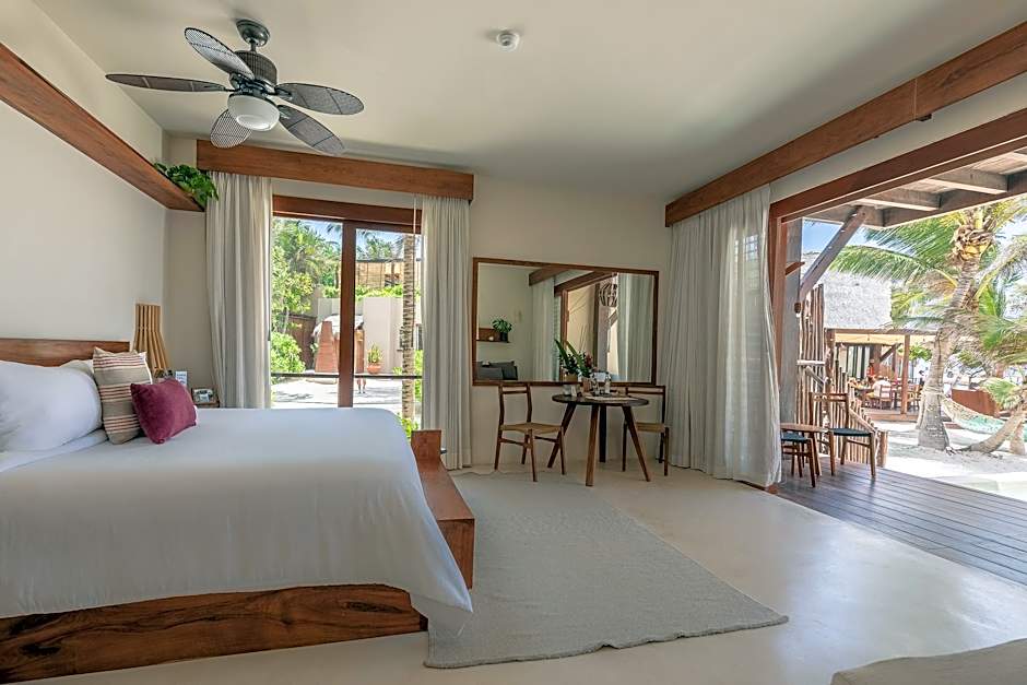 Photo 1 of 10 of Suite, Plunge Pool, Sea View, Ground Floor